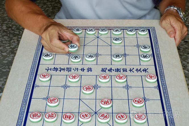Một khu ruộng của dân giờ trở thành hố chứa bùn thải.